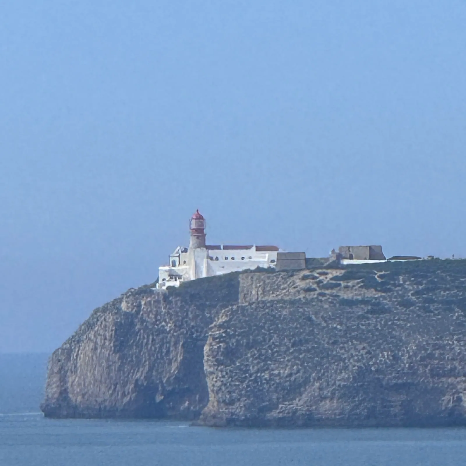 The lighthouse at Cabo de São Vicente on its clifftop
